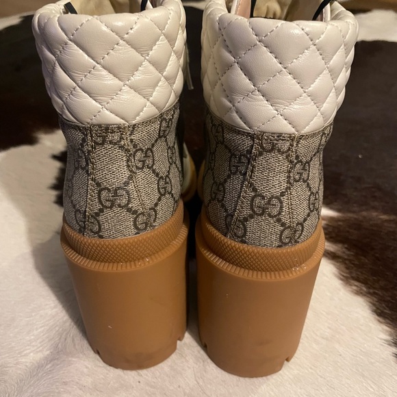Gucci Lug Boot, like new. Only worn a few times. - Picture 4 of 8